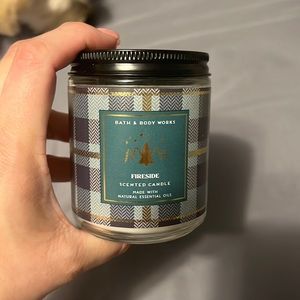 NWT - unopened BATH & BODY WORKS CANDLE